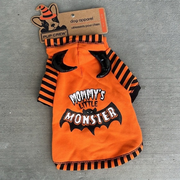 NEW! Pup Crew Pet Dog Halloween Sweatshirt Clothing - Picture 1 of 3